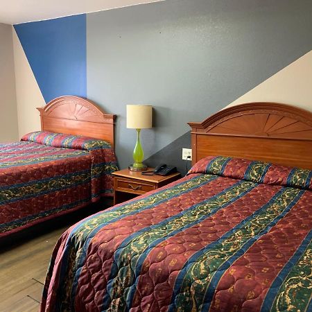 Royal Inn&Suites Knoxville Bagian luar foto